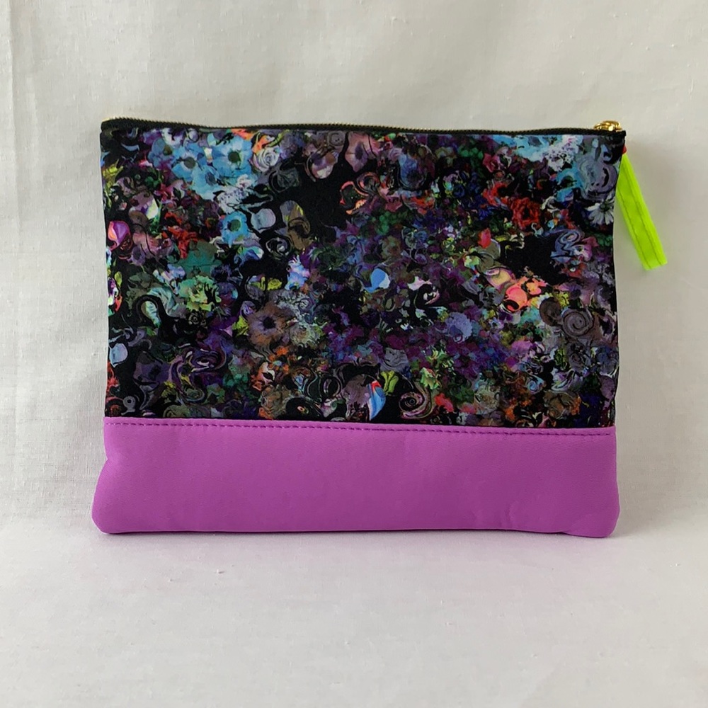 NWOT Cynthia Rowley Cosmetic Bag